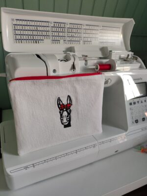 Moyenne pochette zippée
