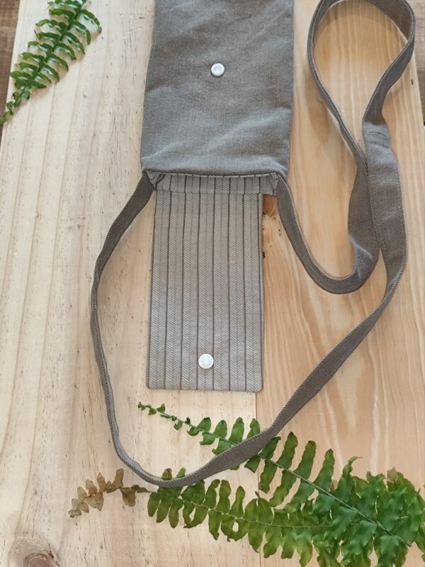 Pochette téléphone